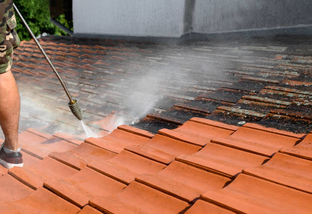 Why Choose Our Certified Pressure Washing Experts for Your Project Needs in Linn, MO?
